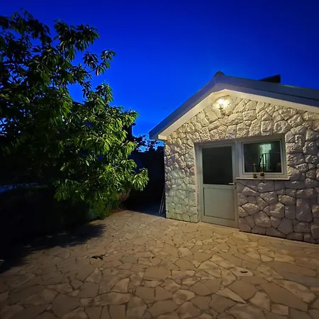 Appartement & Garden Lavanda