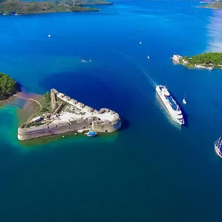 & Garden Lavanda * Brodarica (Sibenik-Knin)