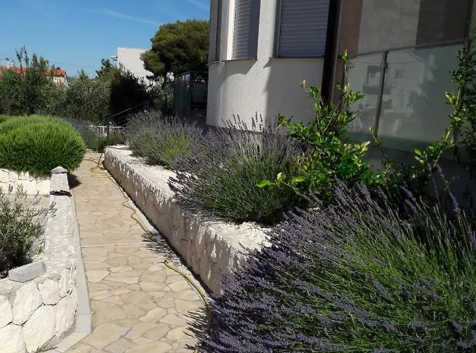 & Garden Lavanda Apartman Brodarica (Sibenik-Knin)