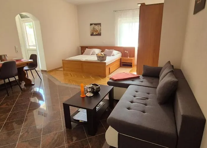 Home&garden Lavanda * Brodarica (Sibenik-Knin)