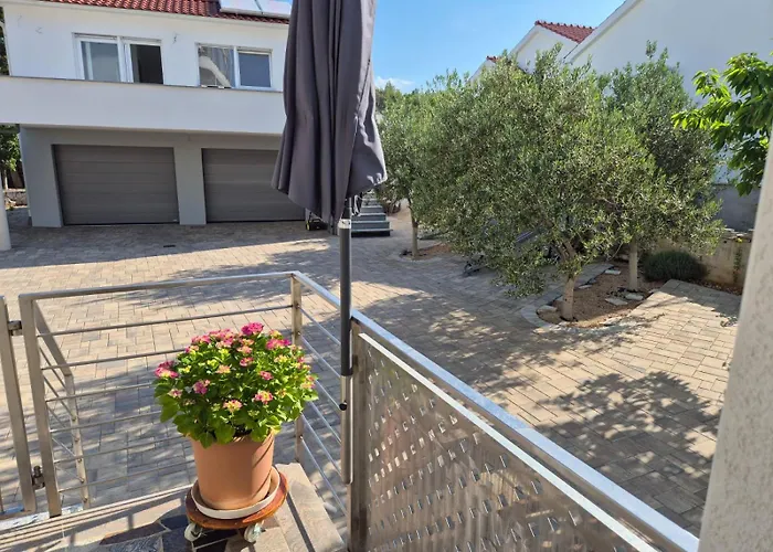 & Garden Lavanda Apartman